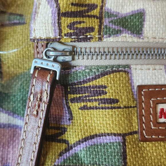 Marni Large Tote "EUC" - Picture 12 of 16